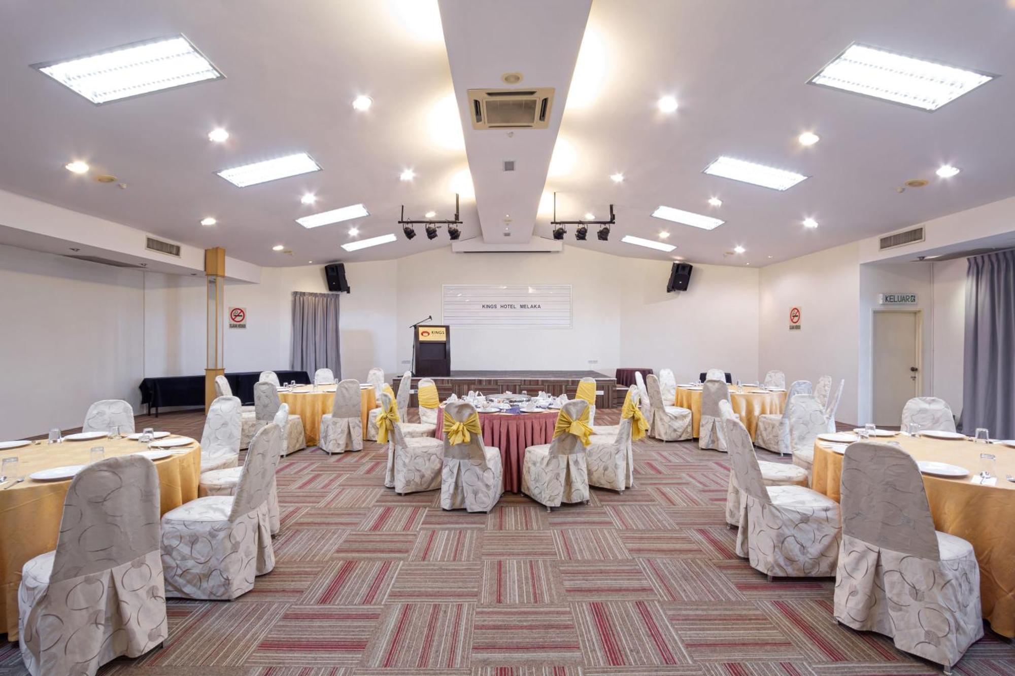 Kings Hotel Melaka Εξωτερικό φωτογραφία