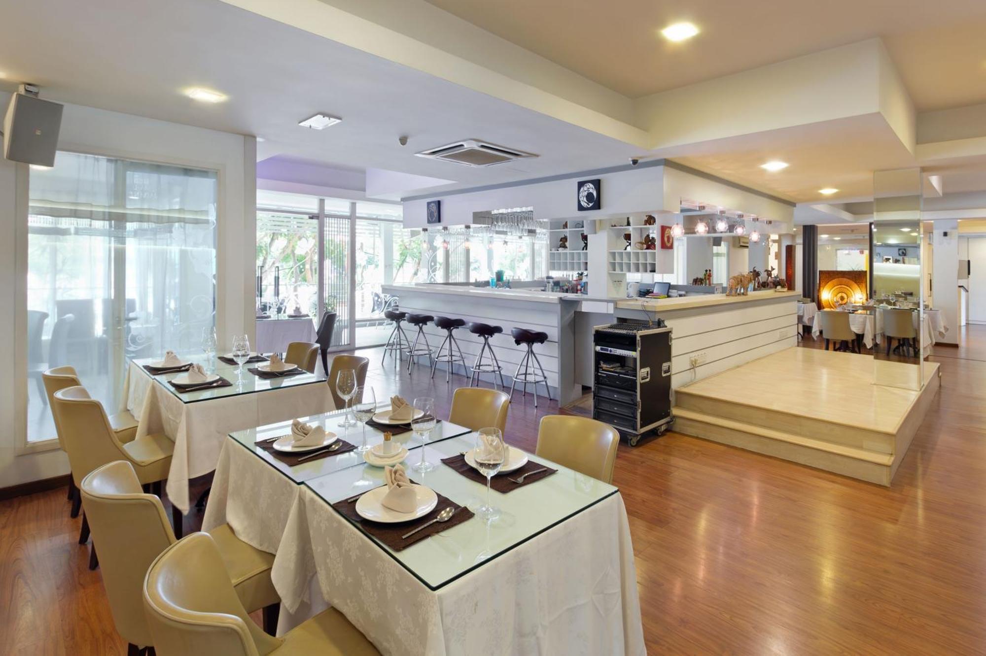 Kings Hotel Melaka Εξωτερικό φωτογραφία