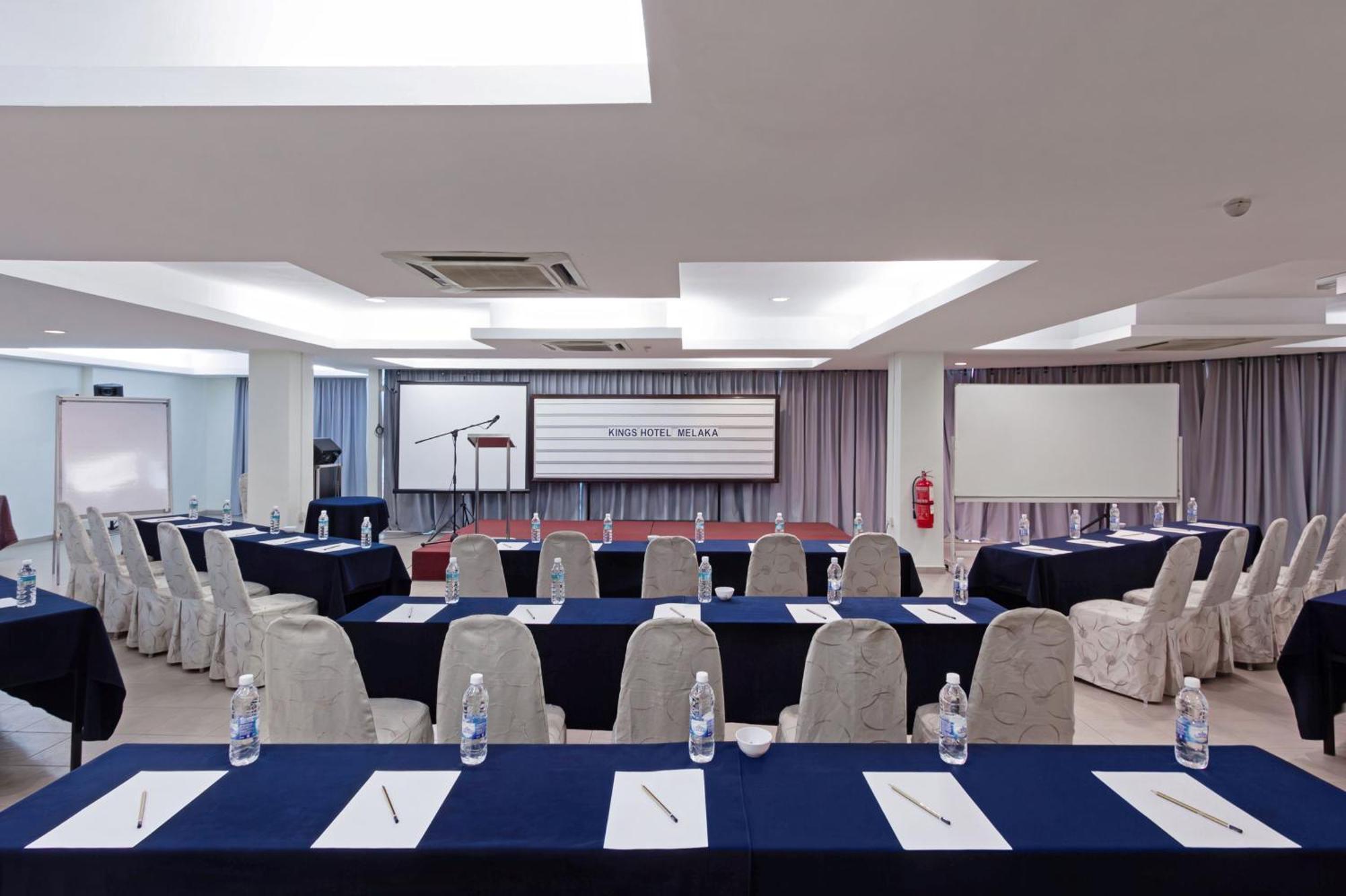 Kings Hotel Melaka Εξωτερικό φωτογραφία